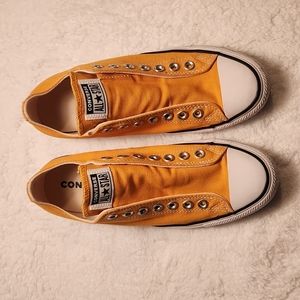 Converse Chuck Taylor Slip-ons